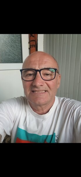 Domn, doresc o d-na miniona  Bucuresti